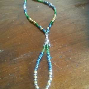 LONG CRYSTAL NECKLACE